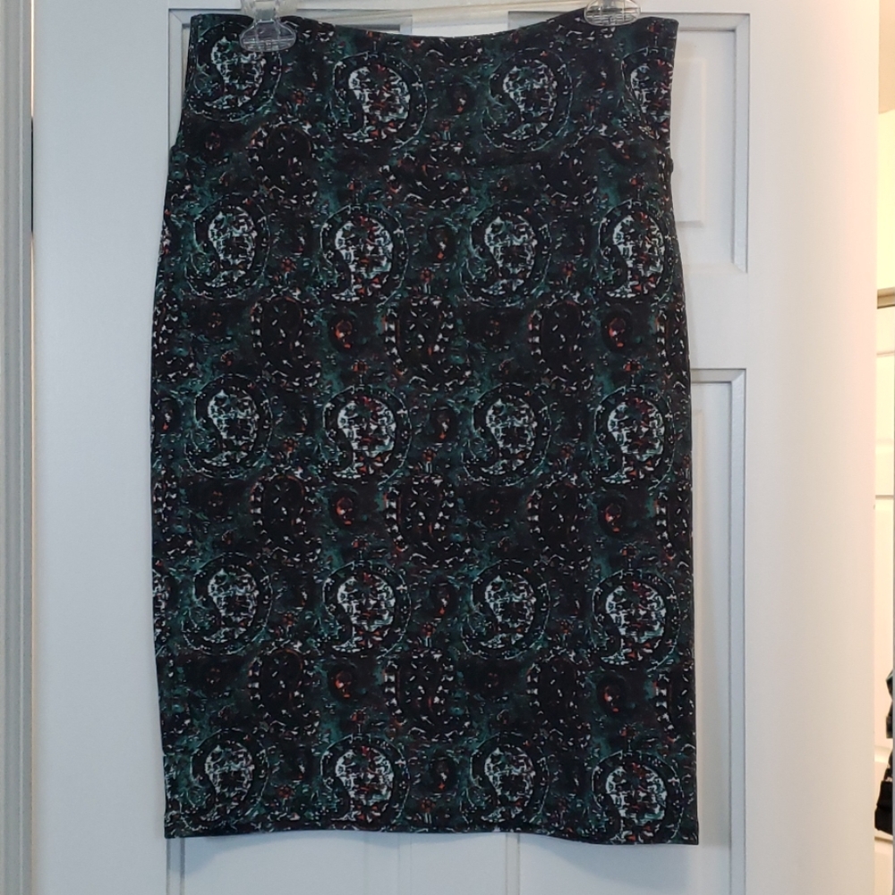 LuLaRoe Cassie skirt